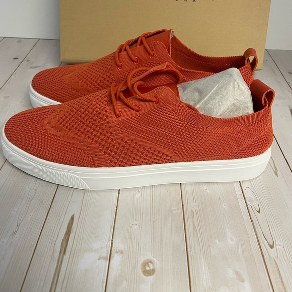 Vibrant Orange Women's Sneakers new in box - Picture 3 of 10